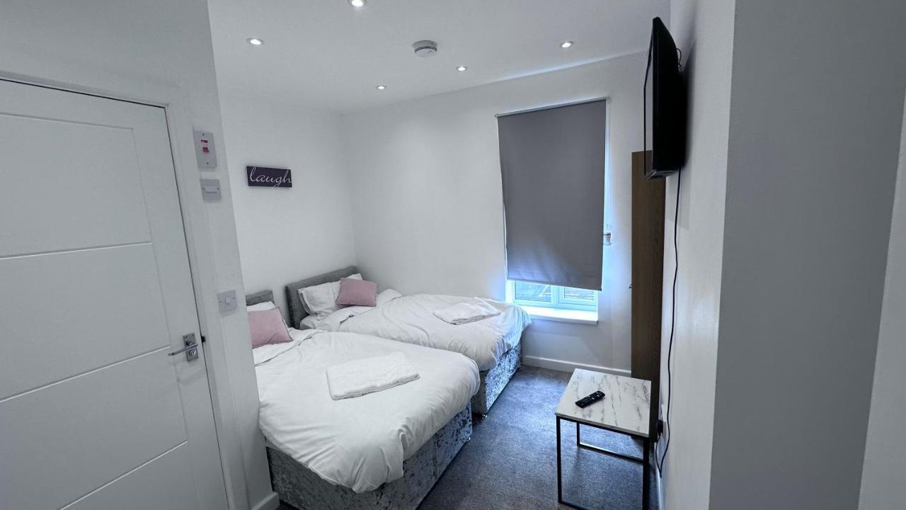 Comfy Diamond Ensuite Room Maidstone With Free Parking And Speedy Wifi Екстериор снимка